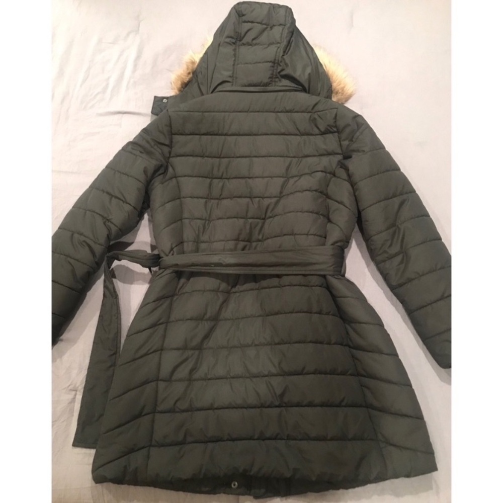Banana Republic Puffer Coat w/ Fur Hood - Picture 3 of 8